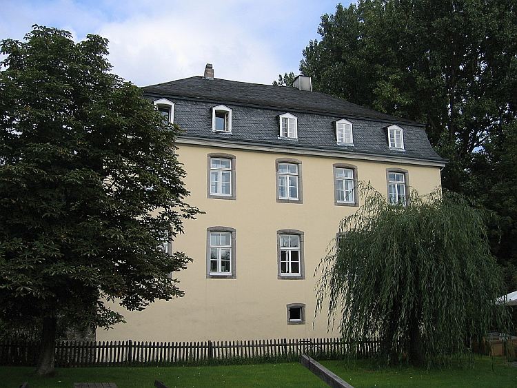 Wasserburg Haan (Haus Haan) in Köln-Höhenhaus