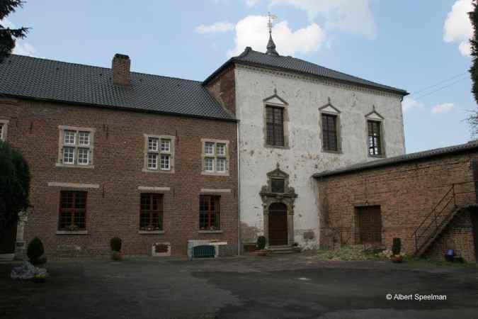 Wasserburg Blumenthal (Haus Blumenthal) in Hückelhoven-Brachelen