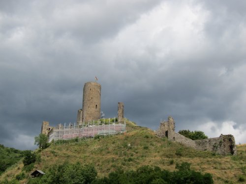 Burgruine Löwenburg (Monreal) (Löwenburg, Große Burg) in Monreal