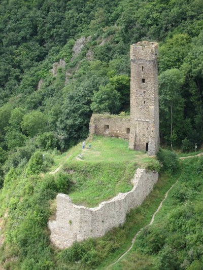 Burgruine Rech (Monreal) (Rech, Kleine Burg, Philippsburg) in Monreal