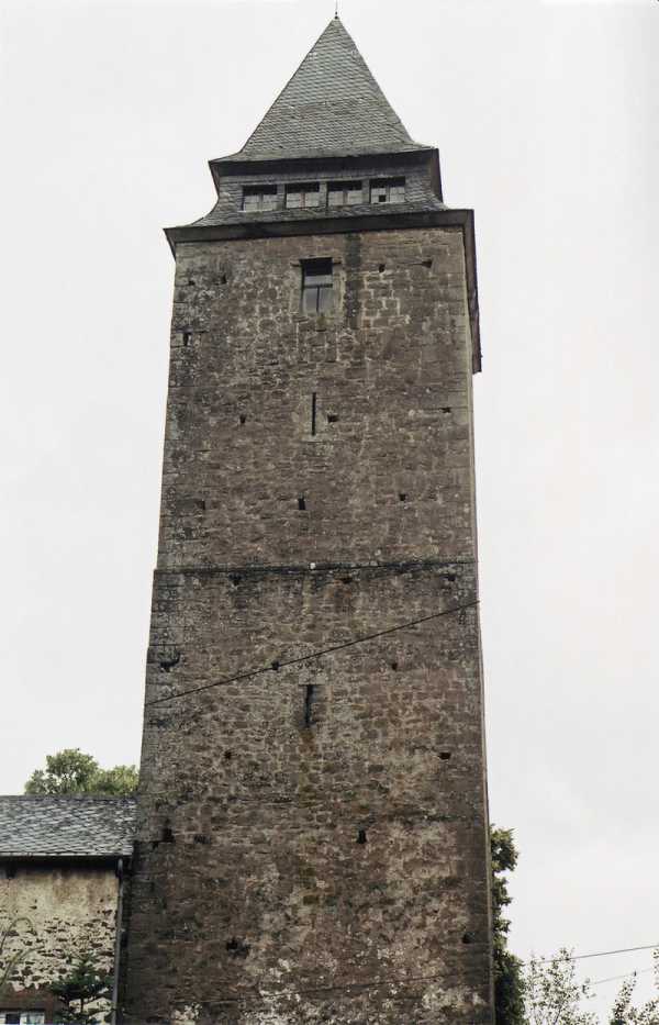 teilweise erhaltene Burg Kyllburg (Kylburg, Erzbischöfliche Burg) in Kyllburg
