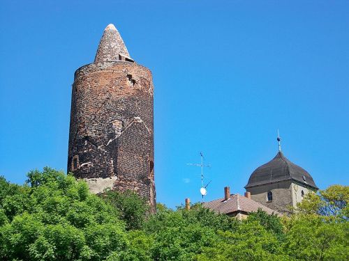Schloss Pouch in Muldestausee-Pouch