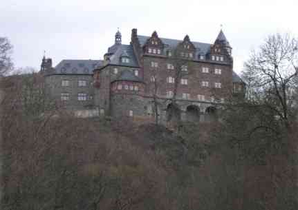 Schloss Rammelburg (Rammelsburg) in Friesdorf-Rammelburg
