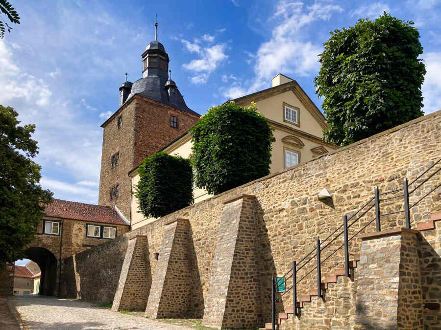teilweise erhaltenes Schloss Hundisburg in Haldensleben-Hundisburg