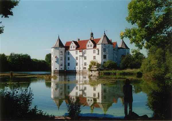 Wasserschloss Glücksburg in Glücksburg (Ostsee)