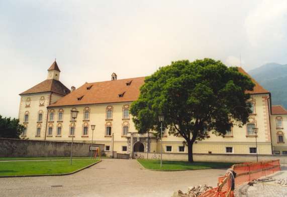 Burg Hofburg (Brixen) (Bressanone, Bischöfliche Burg, Hofburg) in Brixen