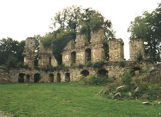 Schlossruine Gehren in Gehren